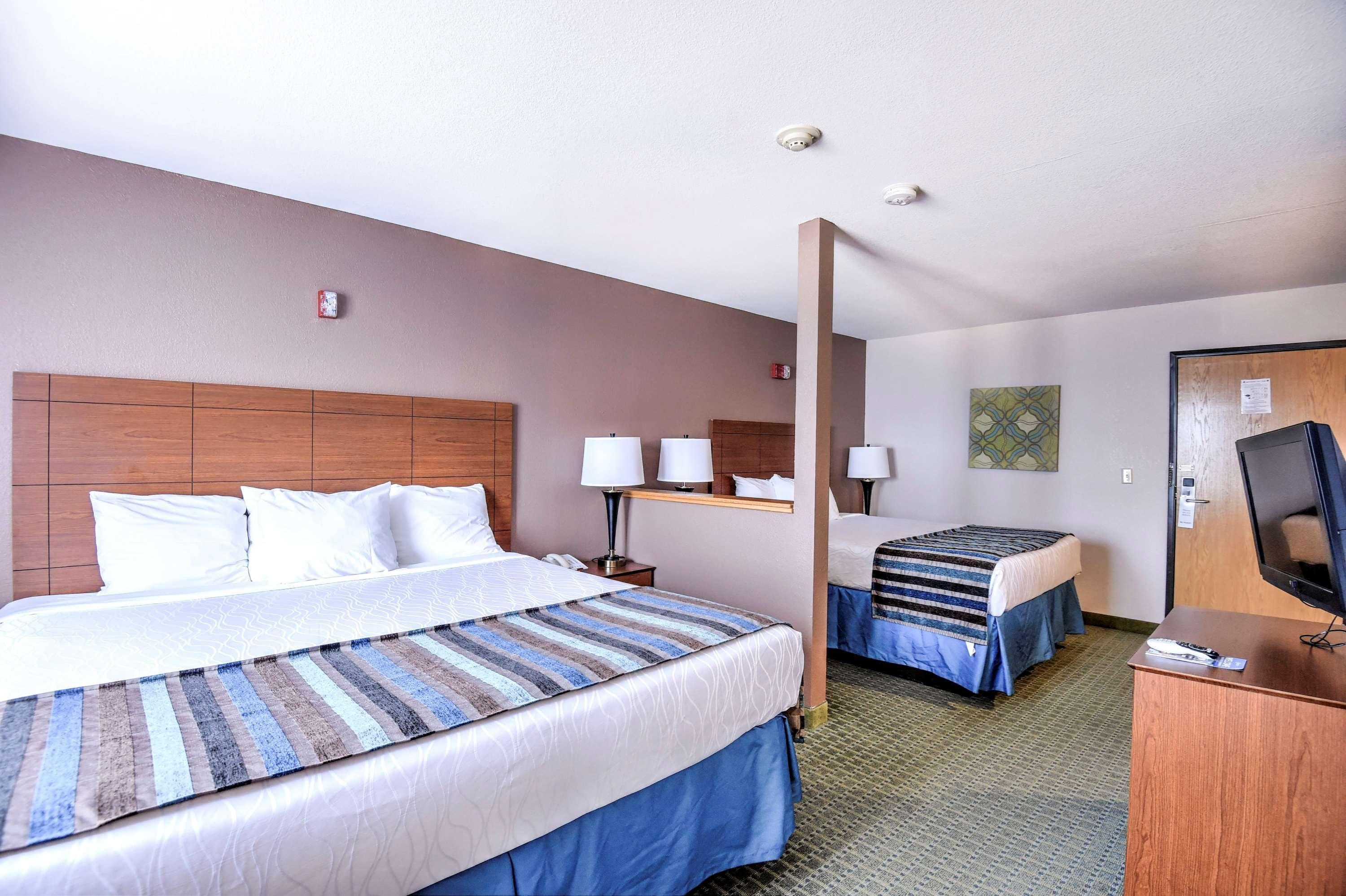 Best Western Ottawa Inn Exterior photo