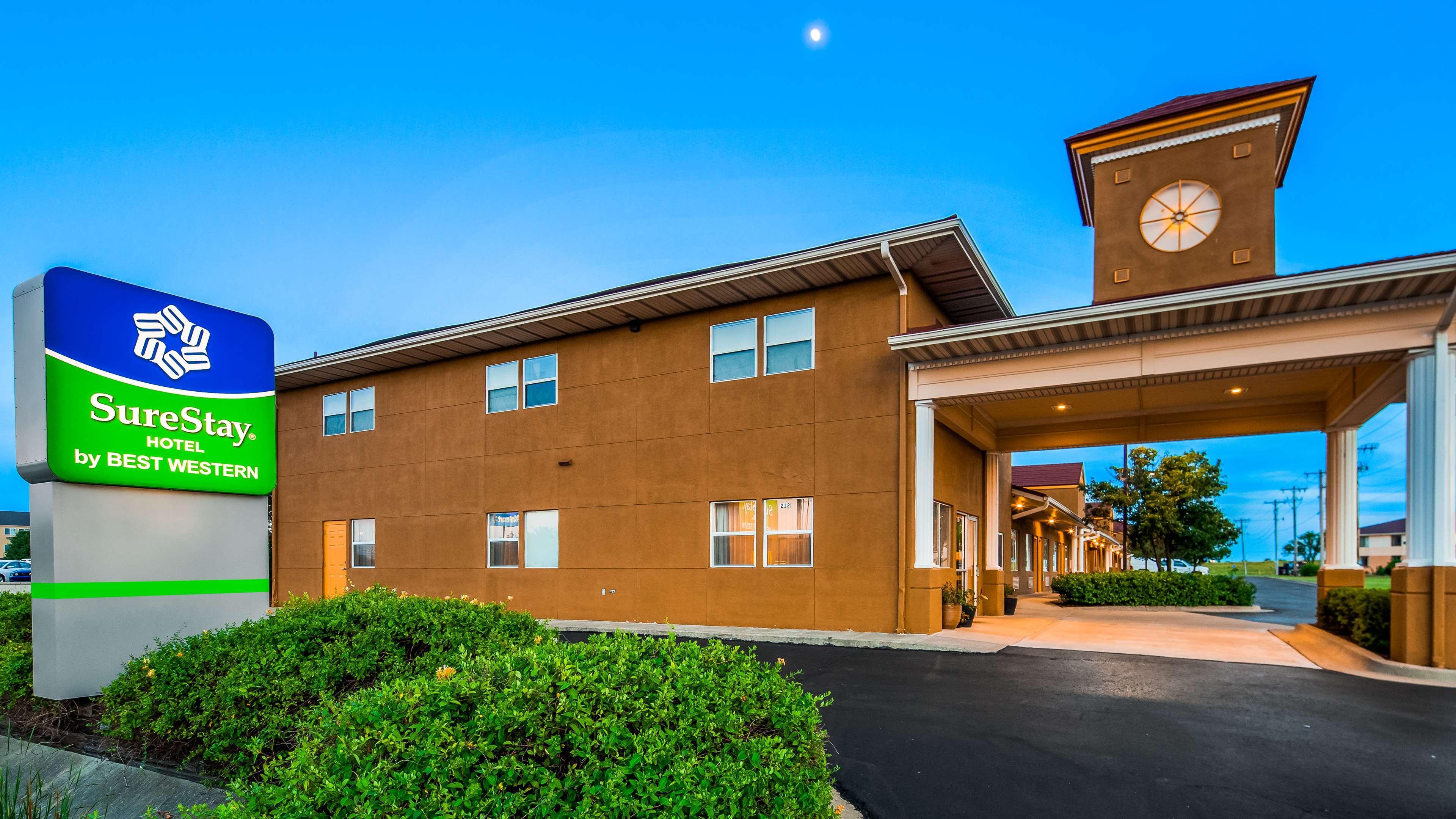 Best Western Ottawa Inn Exterior photo